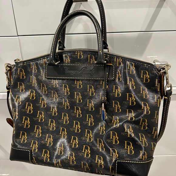 Dooney and Bourke satchel. - Picture 1 of 10